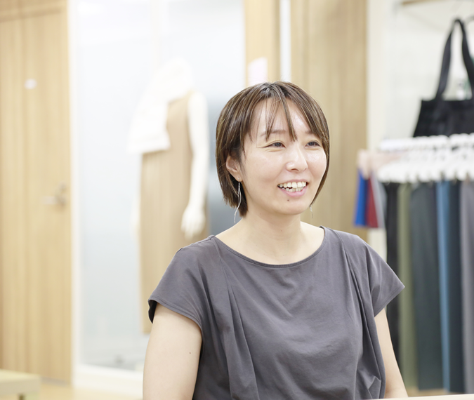 営業第3部 機能アパレル1課／福田　明子